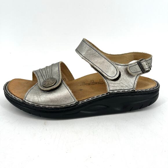 Finn Comfort Women's 40/9.5 Silver Gomera Leather Adjustable Low Flat Sandals - Picture 1 of 6